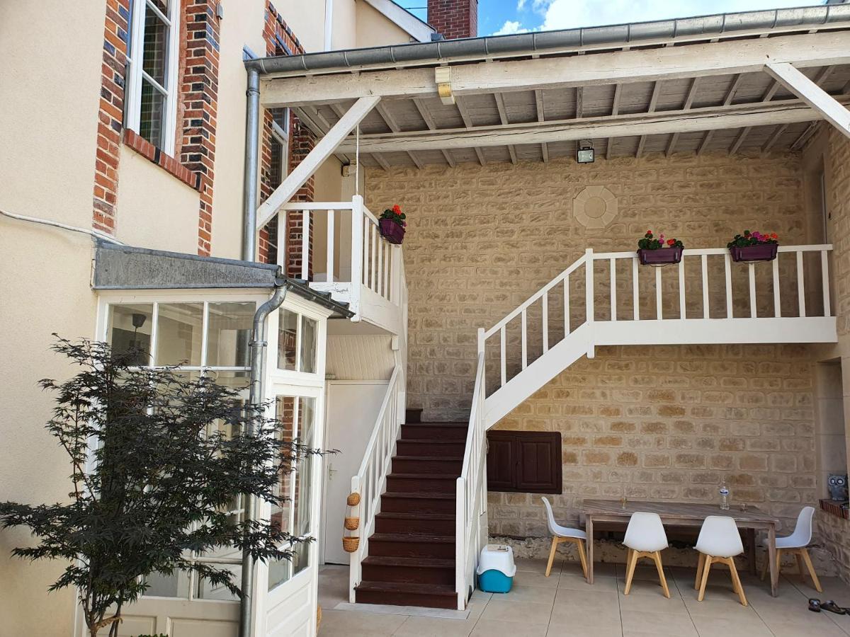 Bed and Breakfast La Cour Des Marotiers Mareuil-sur-Ay Zewnętrze zdjęcie