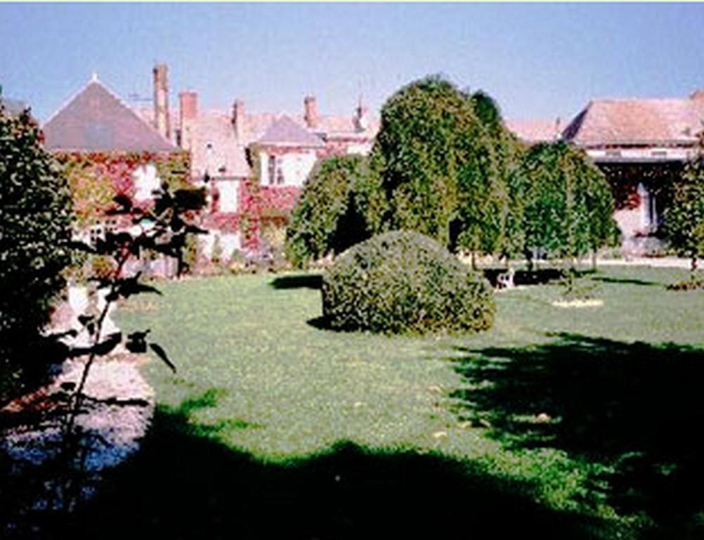 Bed and Breakfast La Cour Des Marotiers Mareuil-sur-Ay Zewnętrze zdjęcie